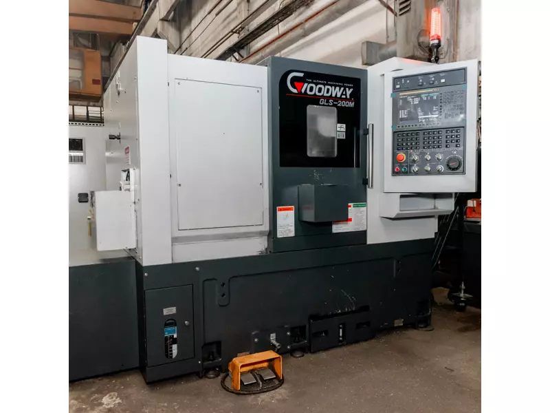 №	Описание 1	Управление марка и модел	FANUC OI-TF 10.4” LCD 2	Max диаметър на завъртане	Ф 500 mm 3	Max диам. на обработване над тялото	Ф 310 mm 4	Max диам. на струговане	Ф 280 mm 5	Диаметър на универсала	   6	Мах.дължина на обработвания детайл	340 mm 7	Диаметър на обработвания прътов материал	Ф 65 mm 8	Шпиндел двигател	FANUC 9	Мощност на шпинделния двигател	11/15kW 10	Обхват на скоростите на шпиндела	45 4500rpm 11	Тип направляващи	Linear guidways 12	Ход по X-oc	2l0mm 13	Ход по Z-oc	520mm 14	Бърз ход по ос Х	30m/min 15	Бърз ход по ос Z	30m/min.webp